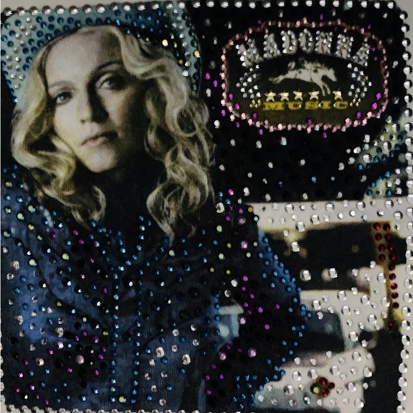 MADONNA Dolce & Gabbana Drowned World Tour 2001 MUSIC Cropped T Crystal Studs L - Picture 3 of 6